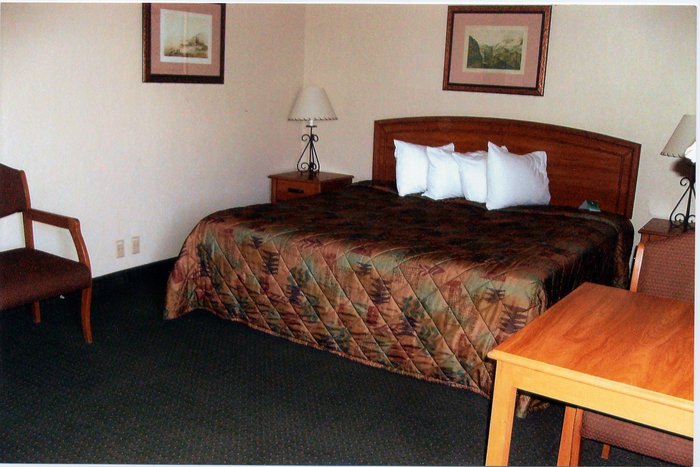 WILL ROGERS HOTEL - Updated 2023 Prices (Claremore, Oklahoma)