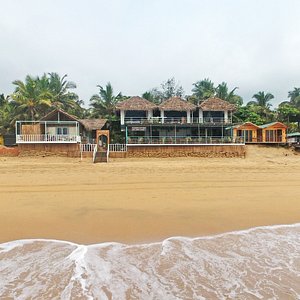 Agonda Cottages is located towards the southern end of the beach in the best location on the beach.