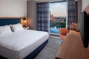 Room & Suite