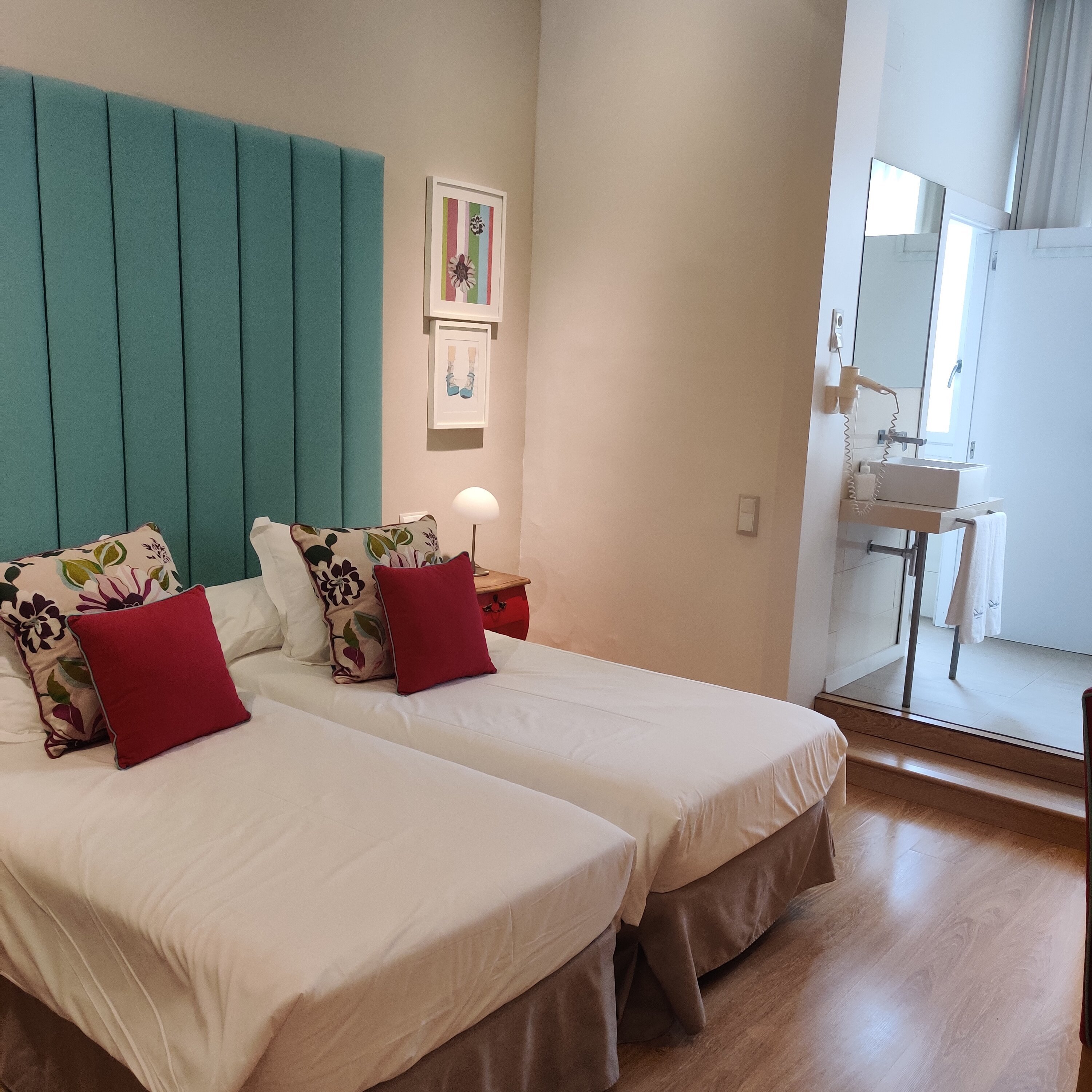 BACHOME TERRACE B&B (Barcelona, España): Opiniones, Comparación De ...