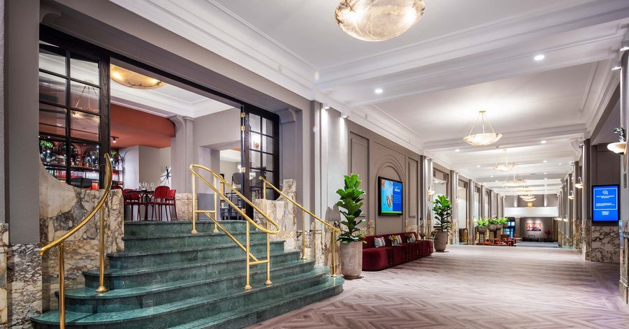 Lobby - Entrance Bar/Restaurant