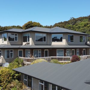 The Bay Motel
