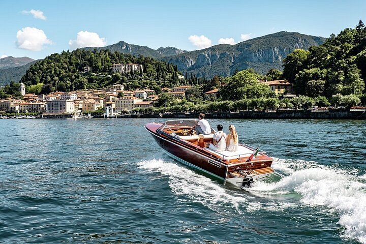 speed boat tour lake como