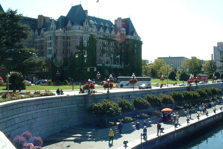 2024 Vancouver Island Harbour Sunset Tour In Vancouver Island   Caption 