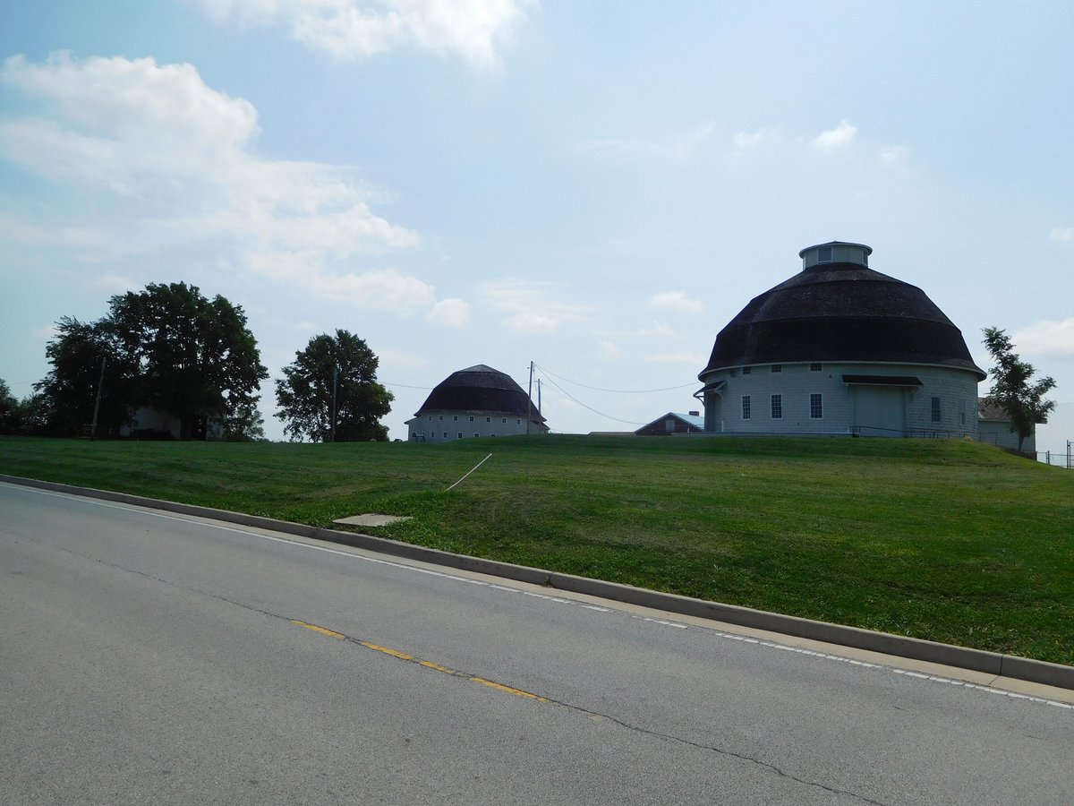 University Of Illinois Round Barns (Urbana) - All You Need to Know ...