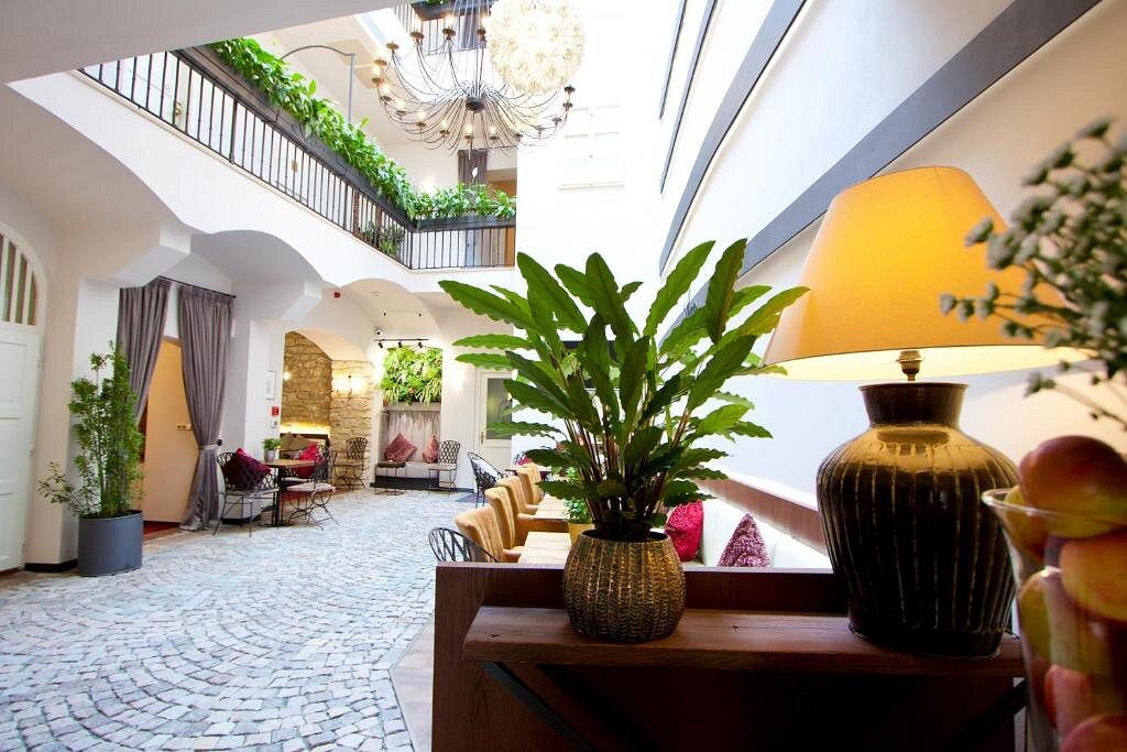  Hotel Stará Škola , Mezná, República Checa - 32 Comentários de  clientes . Reserve agora o seu hotel!