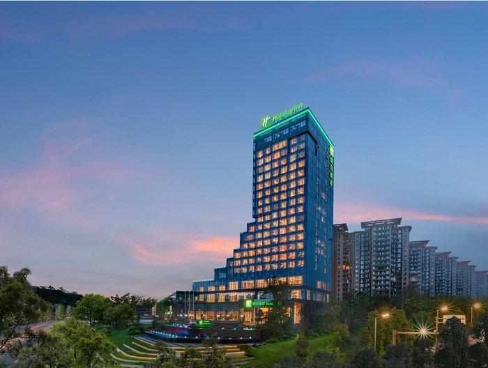 HOLIDAY INN LUZHOU LONGJIAN - Hotel Reviews (China)