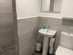 Room & Suite