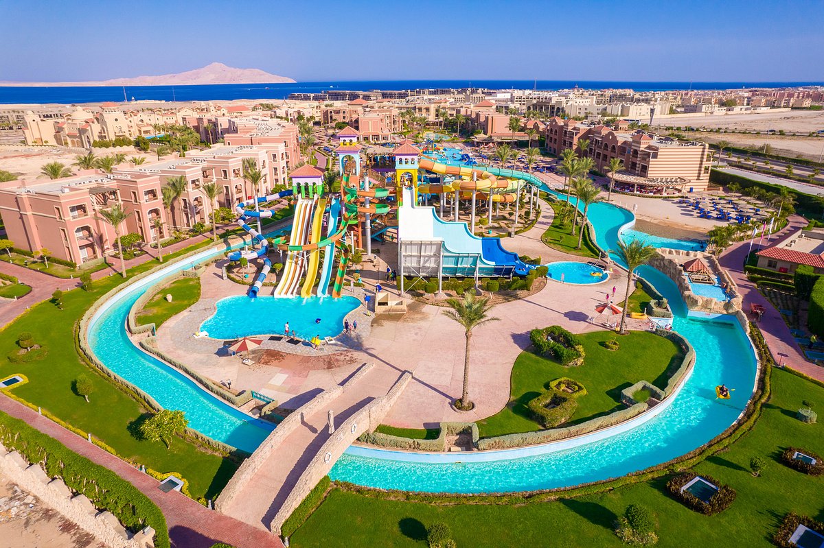 Charmillion Club Aquapark. Фотогалерея