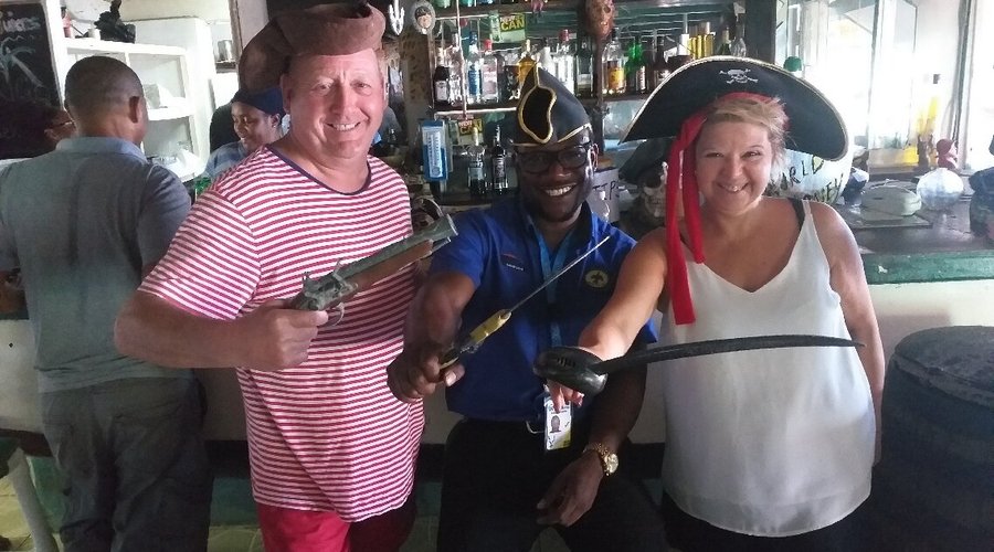 Pirates of the Caribbean. Taxi and tours