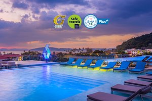 BlueSotel SMART in Ao Nang, image may contain: Resort, Hotel, Pool, Water