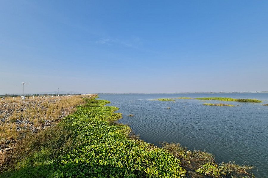 Huai Nong Rong Reservoir image