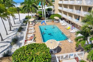 BEST WESTERN PLUS BEACH RESORT - Hotel Reviews