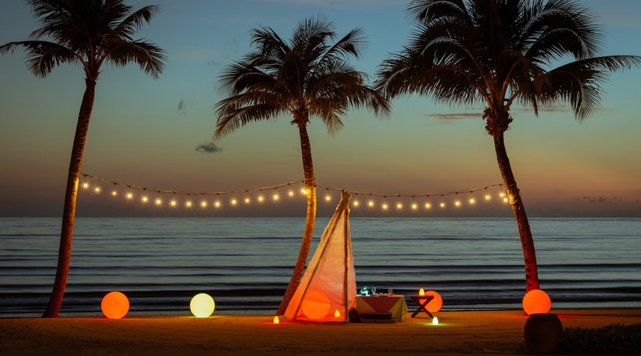 Romantic sunset dinner on the beach. Choose from our delectable tapas style or Thai BBQ 'Mookata' style.