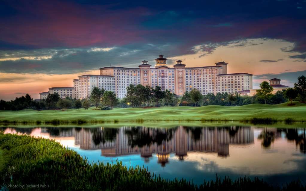 Hotel photo 1 of Rosen Shingle Creek.