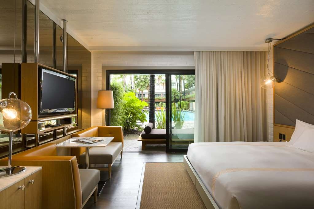 Hotel photo 38 of The Hollywood Roosevelt.