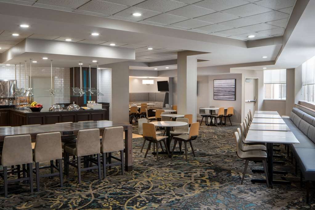 Hotel photo 28 of Sonesta ES Suites New Orleans Convention Center.