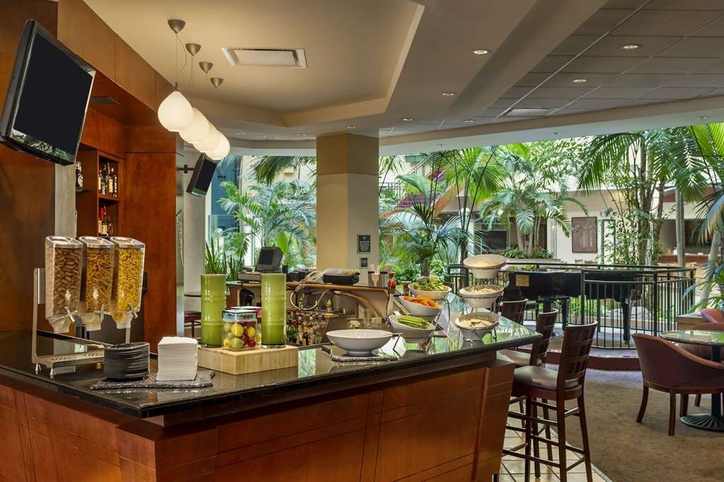 Hotel photo 3 of Embassy Suites by Hilton Tampa USF Near Busch Gardens.