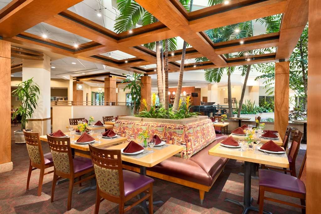 Hotel photo 49 of Embassy Suites by Hilton Tampa USF Near Busch Gardens.