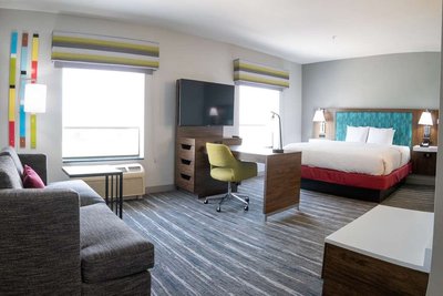 Hotel photo 22 of Hampton Inn & Suites Dallas / Lewisville - Vista Ridge Mall, TX.