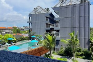 Room & Suite