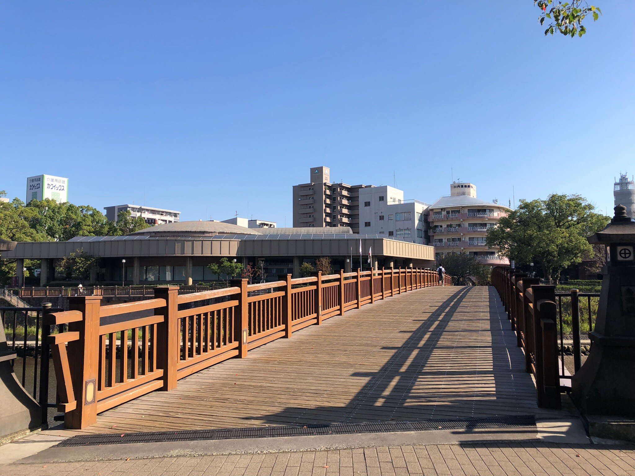 浦島　6点 胡連精密股份有限公司