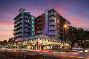 Rydges Darwin Central in Darwin, image may contain: City, Urban, Neighborhood, Condo