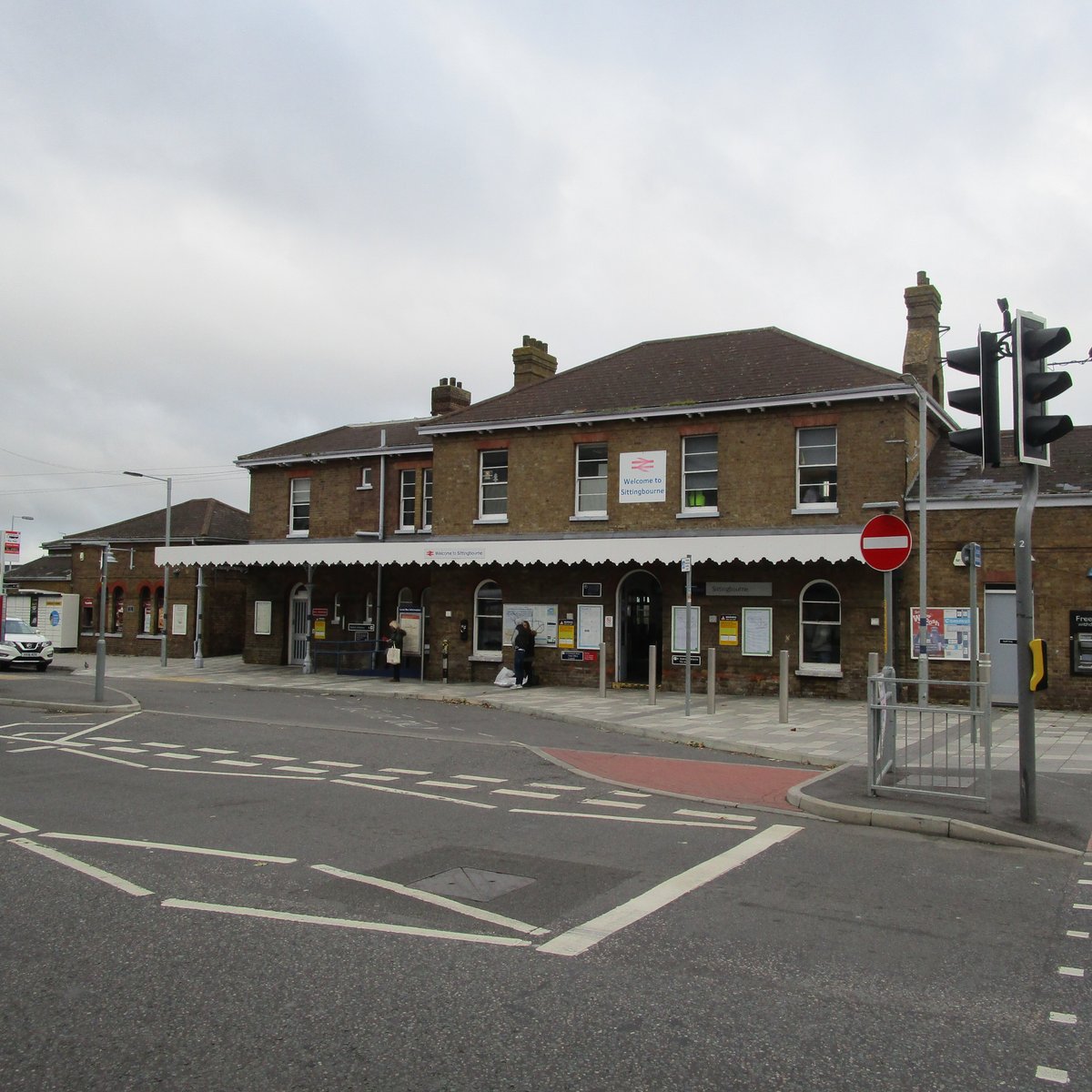 SITTINGBOURNE RAILWAY STATION : Ce qu'il faut savoir pour votre visite ...