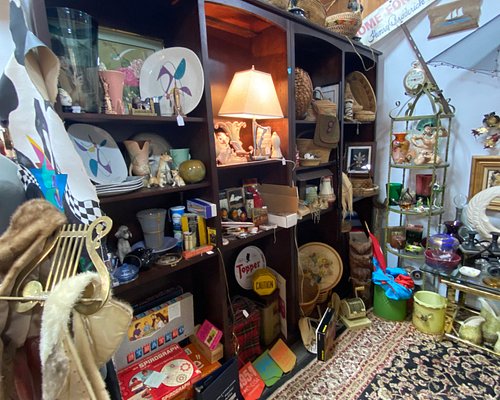 A Local's 12 Favorite Seattle Antique Stores for Vintage & Used