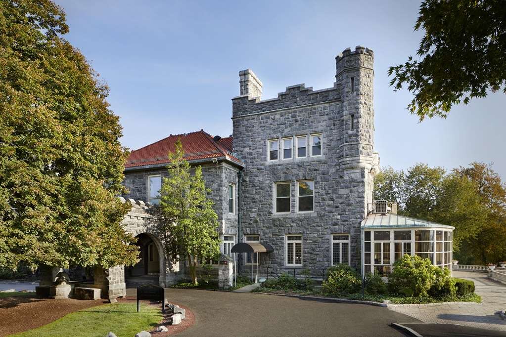 Hotel photo 9 of Tarrytown House Estate.