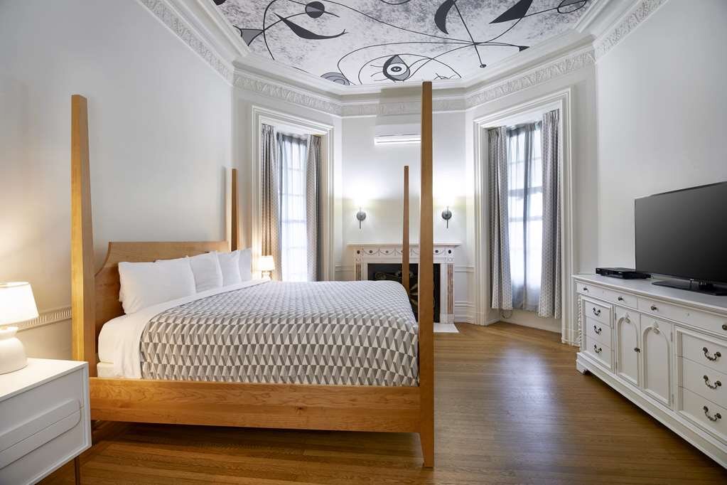 Hotel photo 20 of Tarrytown House Estate.
