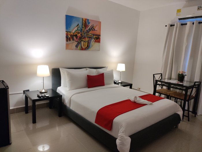 MAUAD HOTELS - Santo Domingo Hotel Reviews