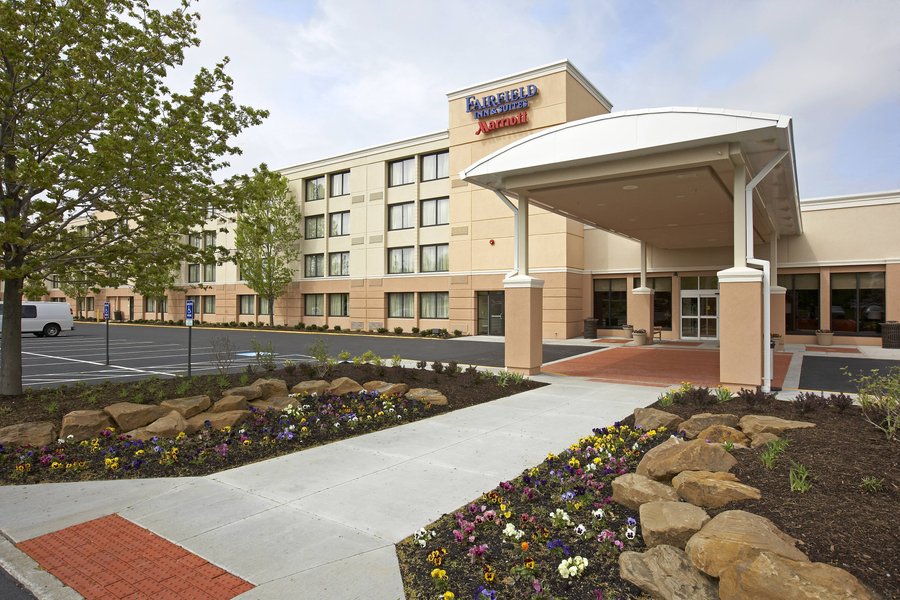 14+ Hotels in beachwood ohio area