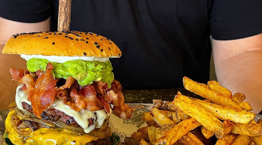 CRIPTA BURGER, Mexicali - Restaurant Reviews, Photos & Phone Number - Tripadvisor