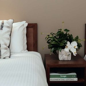 Victoria Hotel Melbourne