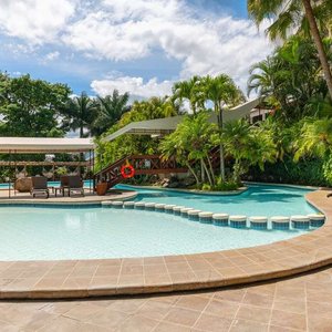 BSJOS POOL