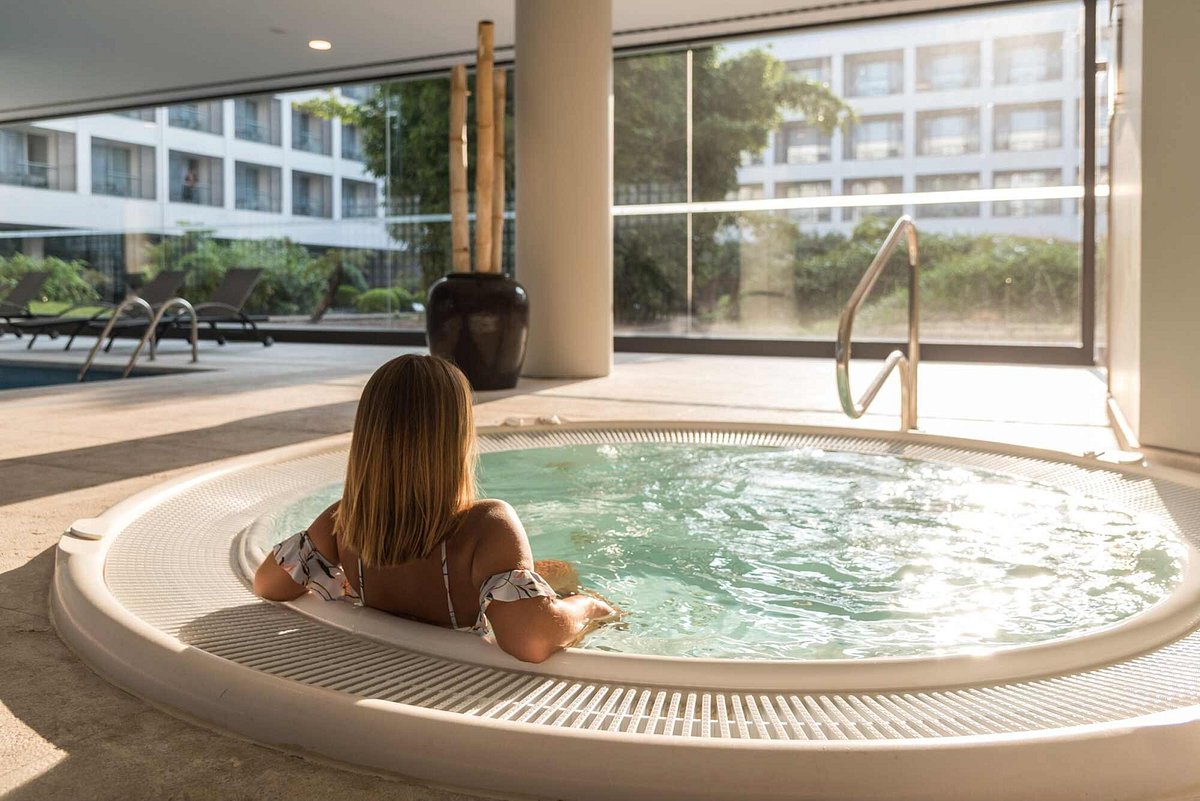 Azoris Royal Garden - Leisure &amp; Conference Hotel, hôtel à Ponta Delgada