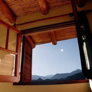 Vista a las montañas