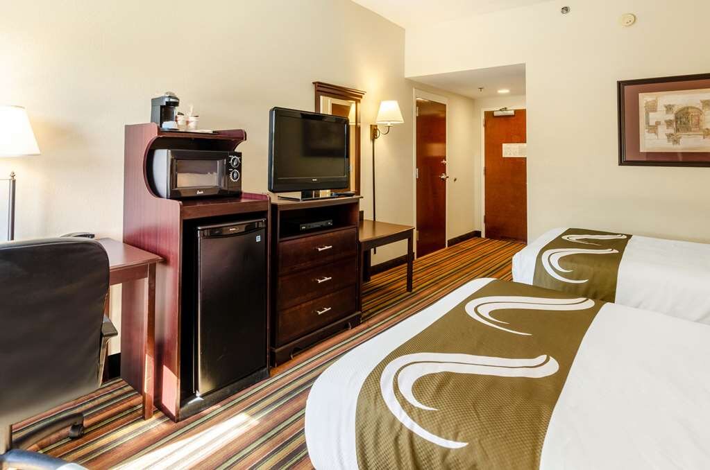 Hotel photo 12 of Quality Inn Danville.