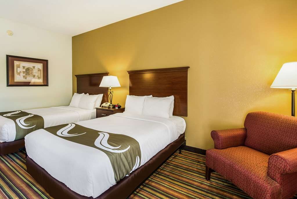 Hotel photo 11 of Quality Inn Danville.