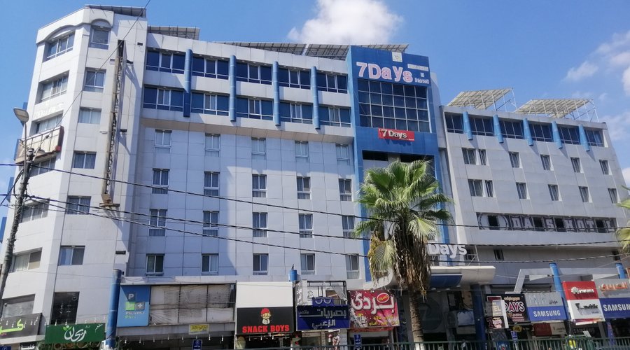 7 Days Hotel