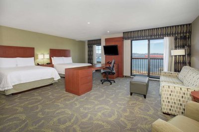 Hotel photo 20 of Hampton Inn & Suites Astoria.