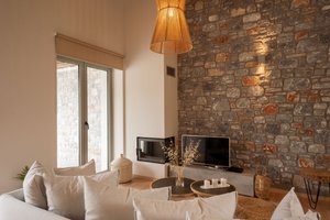 Room & Suite