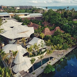 Our beautiful property 50 m from the Canggu beach. 