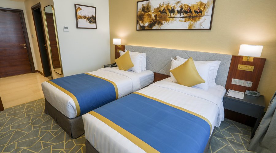 Standard Twin Bedroom