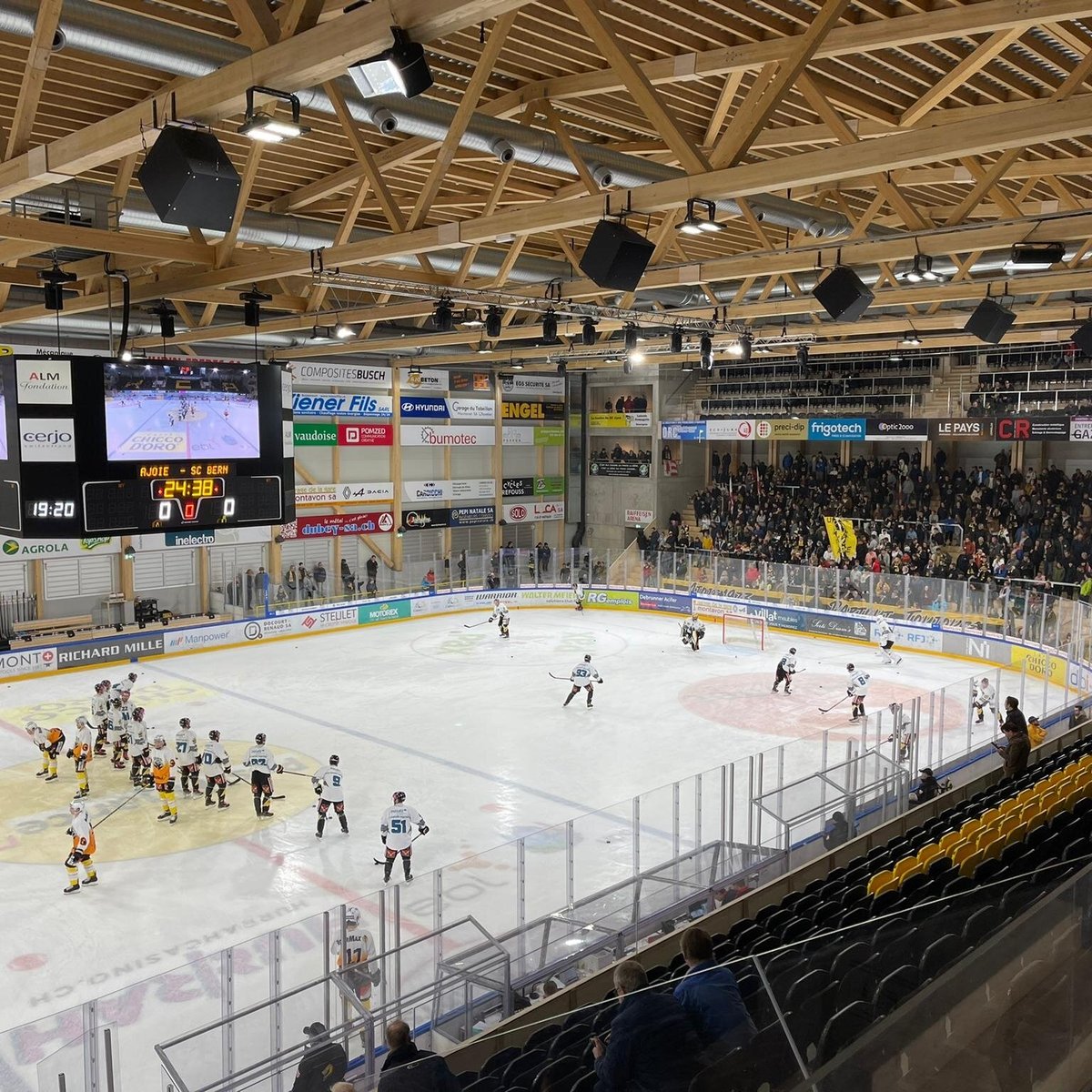 Patinoire Raiffeisen Arena, Porrentruy: лучшие советы перед посещением -  Tripadvisor