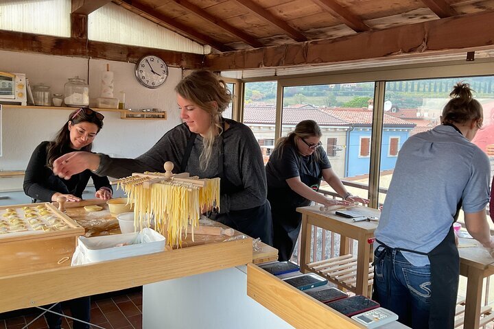 2024 Cooking Class Verona Cooking In A Crystal Kitchen   Caption 