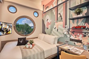 Room & Suite
