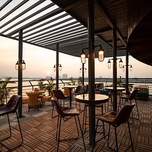 Polo Floatel Kolkata in Kolkata (Calcutta), image may contain: Balcony, Building, Dining Table, Table