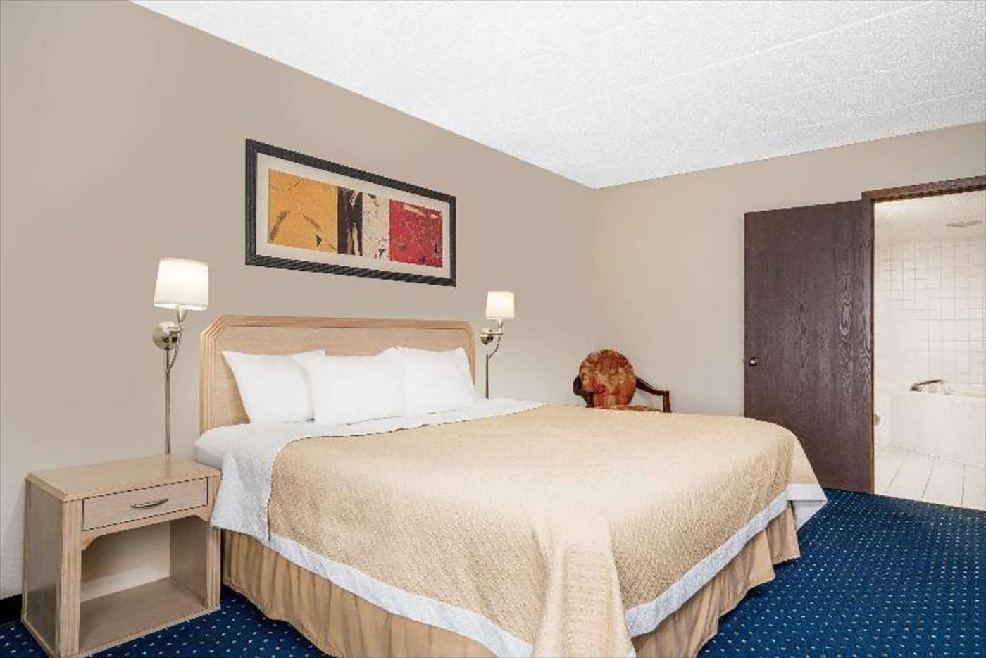 NORWOOD INN & SUITES LA CROSSE - Updated 2024 Prices & Hotel Reviews (WI)